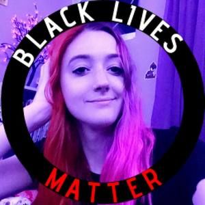 Meet your Posher, Chloe